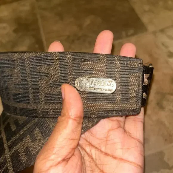 Fendi Brown Monogram Visor Authentic - Picture 4 of 9
